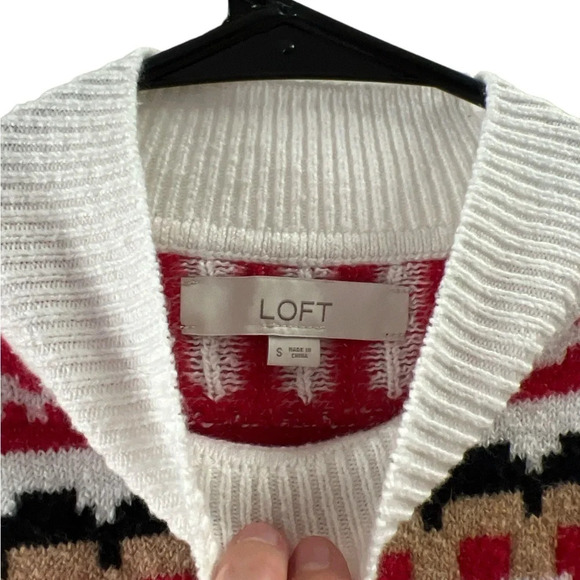 Women’s Loft red and white sweater - Picture 3 of 4